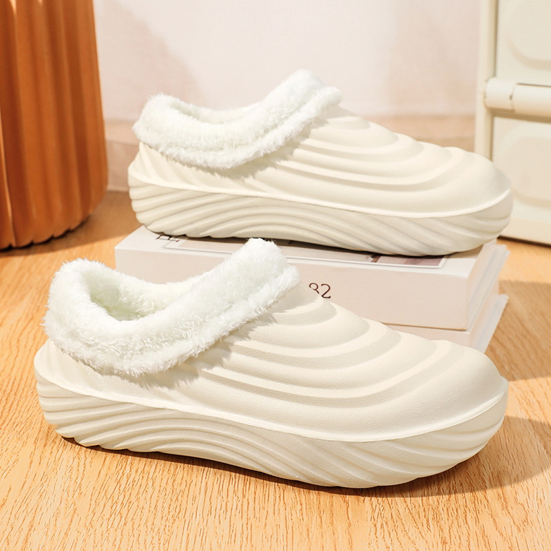 Men Shoes Brand - 女性スリッパ綿男性冬靴高品質高級パッド入り毛皮デザイナーブランド厚く滑り止め快適な耐性
