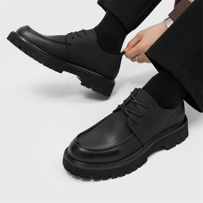 男性用の大きなつま先のパテントレザーシューズ,オリジナルの黒 - Men Shoes Louboutin のレビューと価格