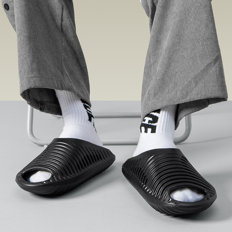 男性用の大きいサイズのビーチサンダル,軽量の穴の開いたビーチ - Men Shoes Brand のレビューと価格