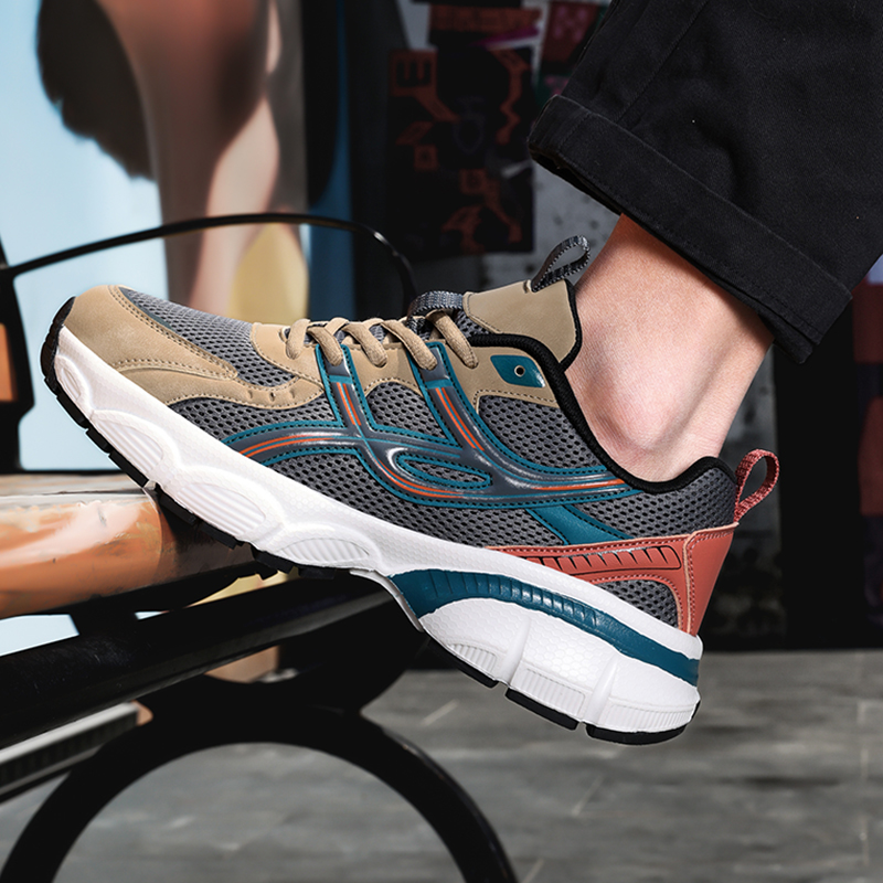 メンズカジュアルスニーカー 柔軟で柔らかいソールで夜の散歩に - Men'S Shoes Nearby のレビューと価格